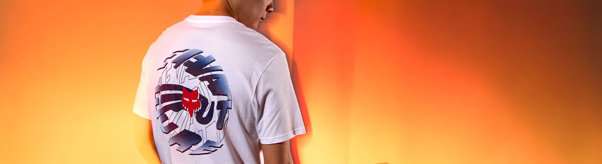 Casual ρούχα και αξεσουάρ New Arrivals